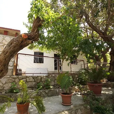 بيت للعطل House Paulo2 Rogacic